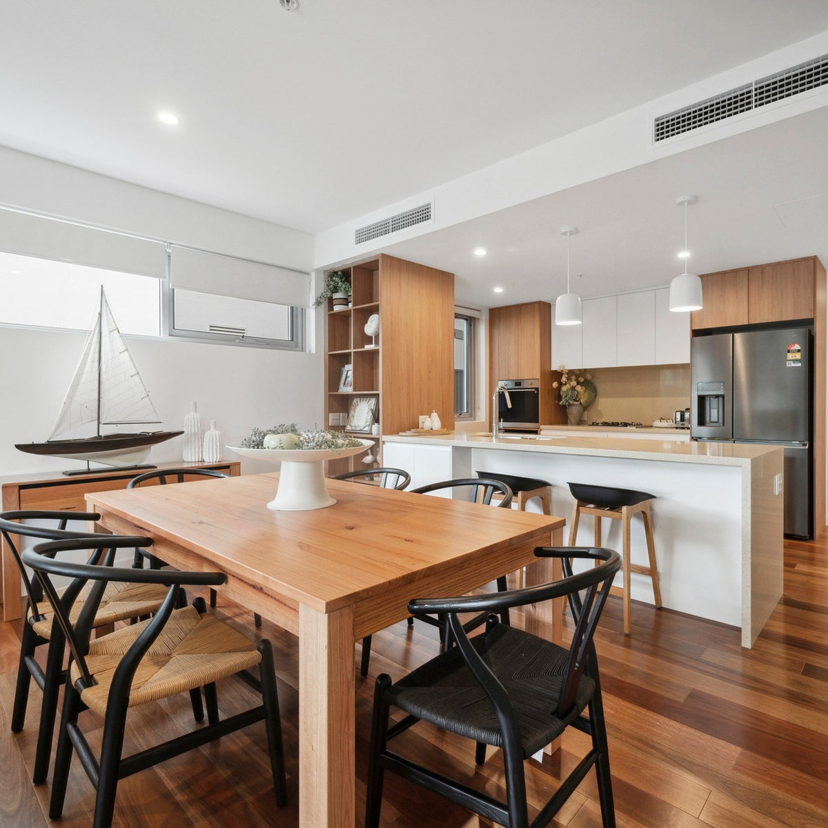 Daintree 1800 Dining Table