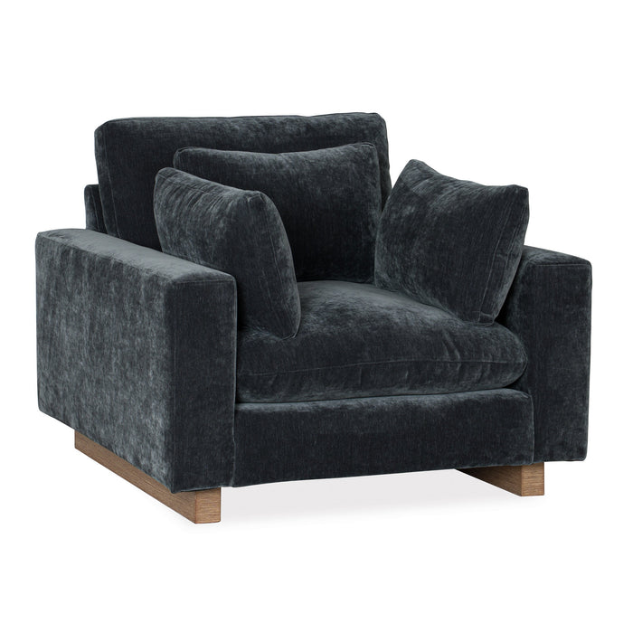 Cartago Armchair