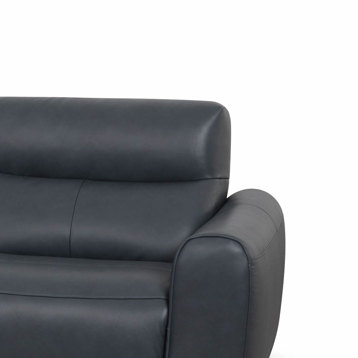 Luxor Electric Leather Lounge