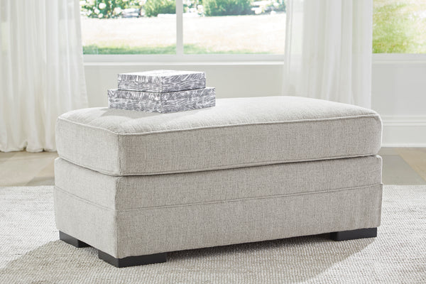 Evita Ottoman