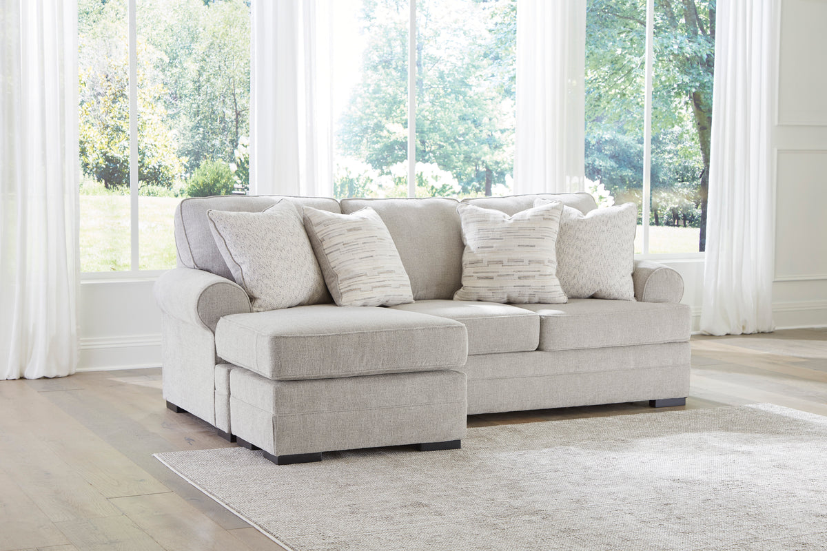 Evita Chaise Lounge