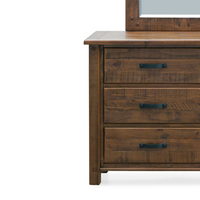 Longyard Dresser