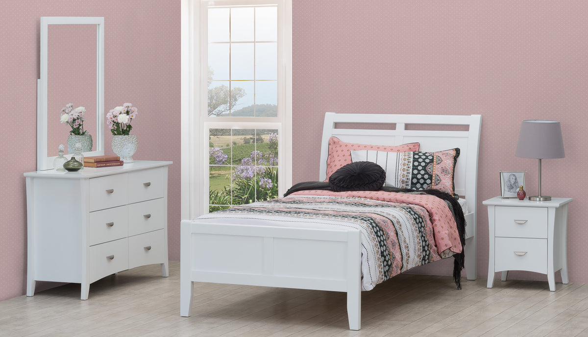 Clovelly Bed | White