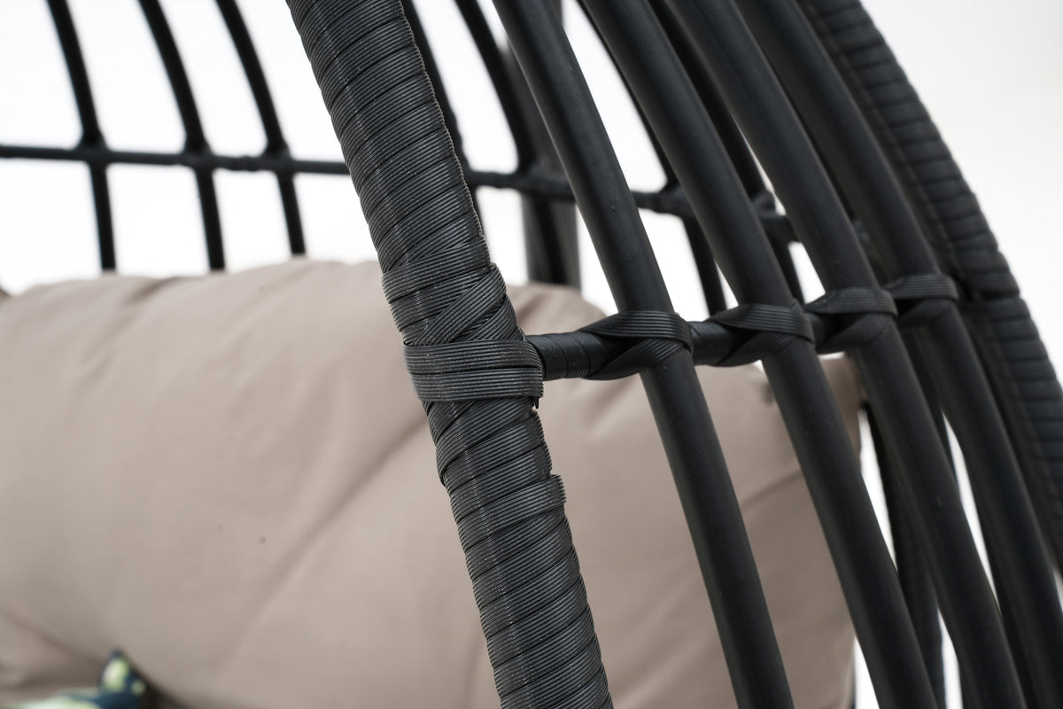 Koala Outdoor Hanging Chair