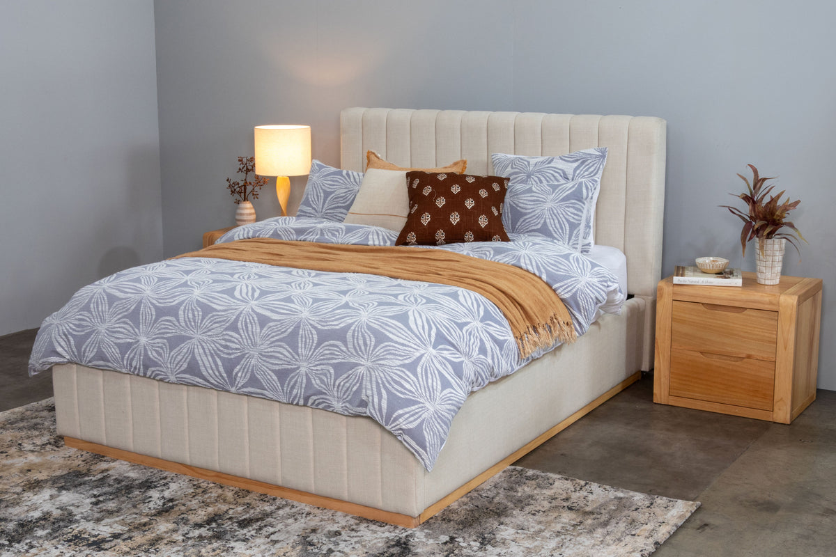 Portsea Gas Lift Bed