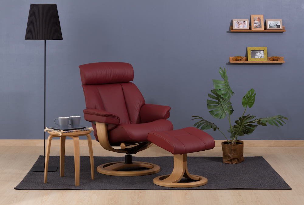 Nordic 99 Chair with Footstool