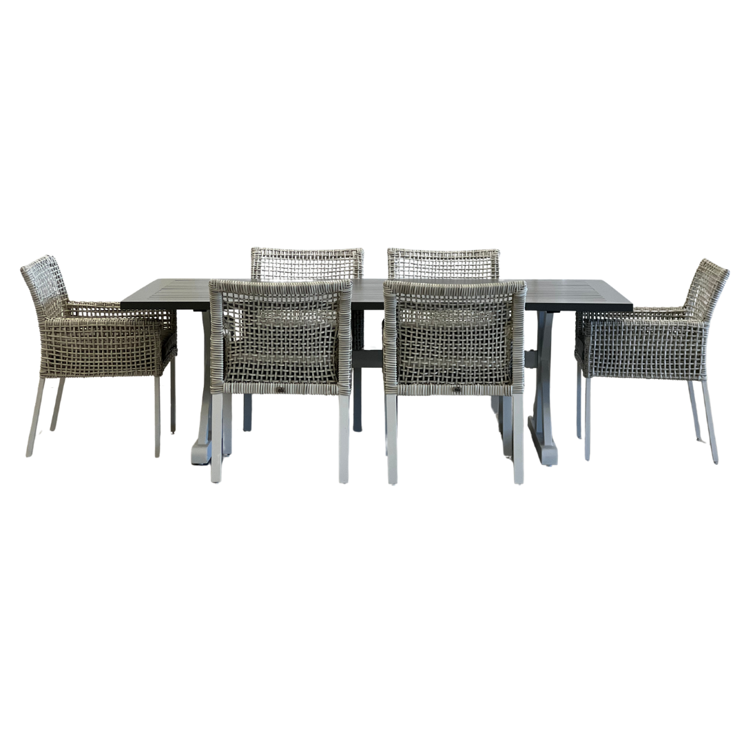 Bridgeport 2200 Dining Table