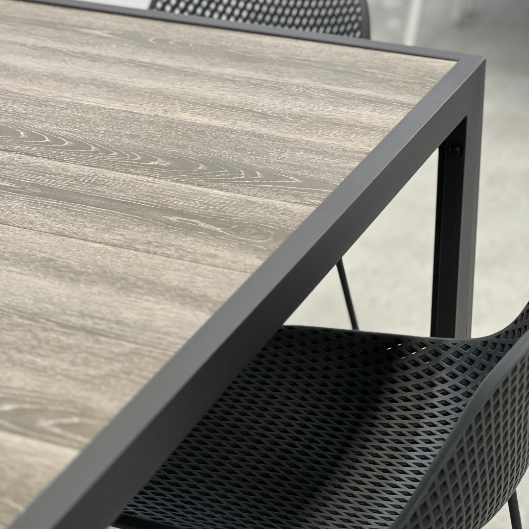 Ekaterina Outdoor Bar Table | Gunmetal