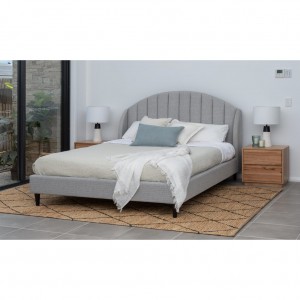 Wentworth Upholstered Queen Bed